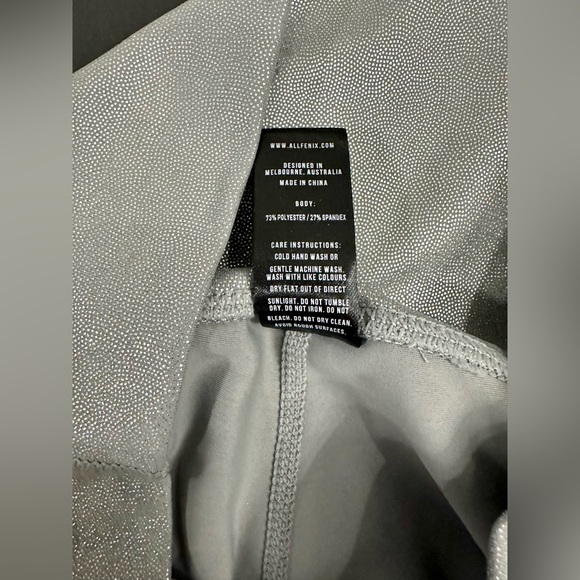 All Fenix Silver Metallic Leggings Small - Picture 7 of 7